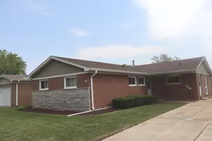 15153 Harding Ave, Midlothian, IL 60445 - Photo 1