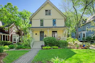 23 Blaine St, Hinsdale, IL 60521 - Photo 1