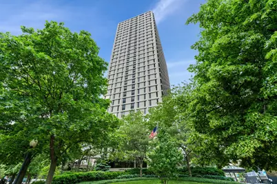 1960 N Lincoln Park West #2402, Chicago, IL 60614 - Photo 1