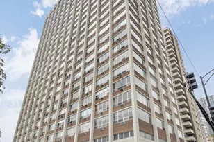 6171 N Sheridan Rd, Chicago, IL 60660 - Photo 1