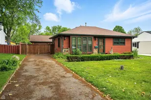 3504 Bobolink Ln, Rolling Meadows, IL 60008 - Photo 1