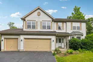 765 Providence Ln, Crystal Lake, IL 60012 - Photo 1