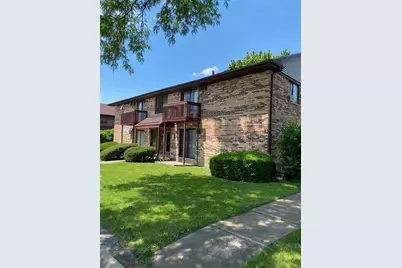 540 Creekwood Court, Westmont, IL 60559 - Photo 1