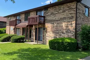 540 Creekwood Ct, Westmont, IL 60559 - Photo 1