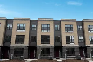 357 Summit Cir, Lombard, IL 60148 - Photo 1