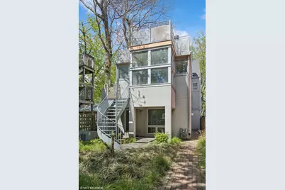 1534 W Henderson Street, Chicago, IL 60657 - Photo 1