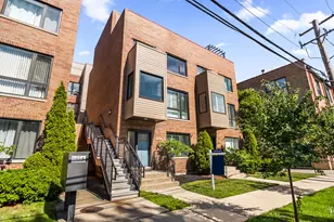 643 Custer Ave, Evanston, IL 60202 - Photo 1