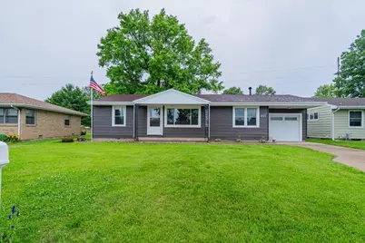 207 Cedar Drive, Clifton, IL 61727 - Photo 1