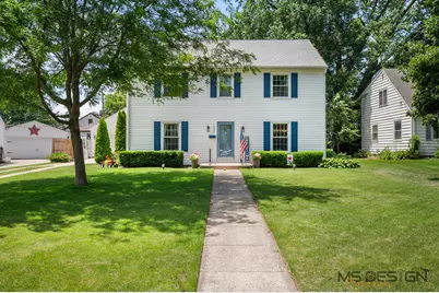 1050 N 8th Street, Rochelle, IL 61068 - Photo 1