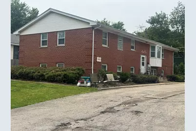 5840 Sunrise Avenue, Clarendon Hills, IL 60514 - Photo 1