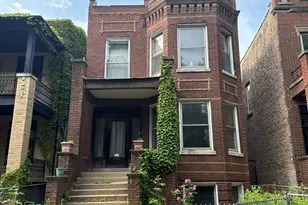 2130 W Concord Pl, Chicago, IL 60647 - Photo 1