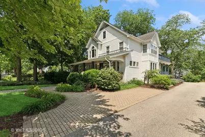 571 N Main Street, Glen Ellyn, IL 60137 - Photo 1