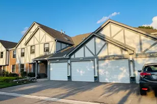 468 Elizabeth Dr, Wood Dale, IL 60191 - Photo 1