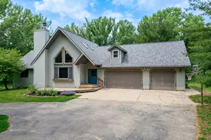 4293 W Rockton Rd, Rockton, IL 61072 - Photo 1