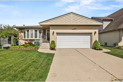 507 Eastman Court, Mount Prospect, IL 60056 - Photo 1