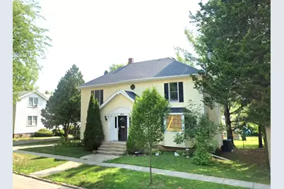 909 N 9th Street, Rochelle, IL 61068 - Photo 1