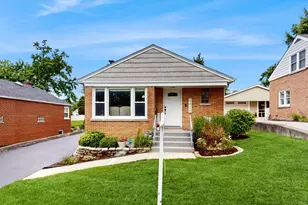 5428 Park Ave, Downers Grove, IL 60515 - Photo 1