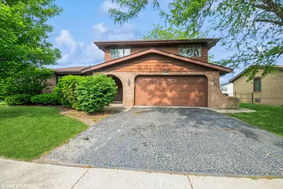 16836 Paxton Avenue, South Holland, IL 60473 - Photo 1