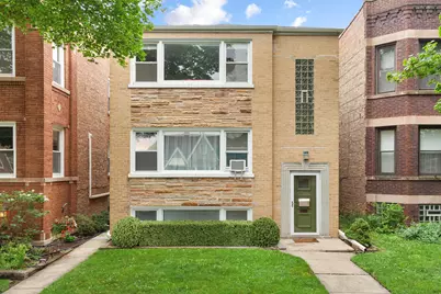 5022 N Mango Avenue, Chicago, IL 60630 - Photo 1