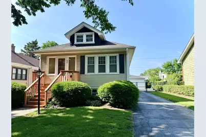 98 Northgate Road, Riverside, IL 60546 - Photo 1