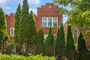 3751 N Sacramento Ave, Chicago, IL 60618 - Photo 1