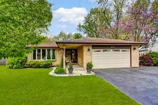 7448 S 86th Ave, Justice, IL 60458 - Photo 1