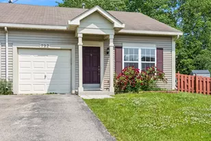 722 Eberly Ct, Plano, IL 60545 - Photo 1