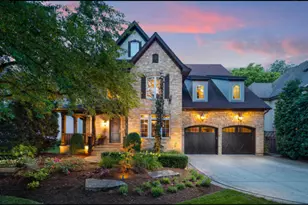 640 S Wright St, Naperville, IL 60540 - Photo 1