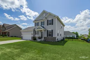 808 Karen Dr, Hampshire, IL 60140 - Photo 1