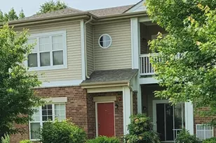 130 Clubhouse Ln, Oswego, IL 60543 - Photo 1