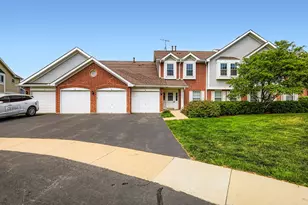 1240 Winfield Ct, Roselle, IL 60172 - Photo 1