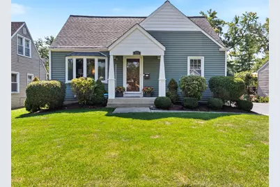 229 W Berkshire Avenue, Lombard, IL 60148 - Photo 1