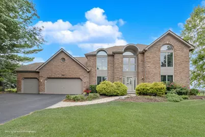 420 Fairway View Drive, Algonquin, IL 60102 - Photo 1