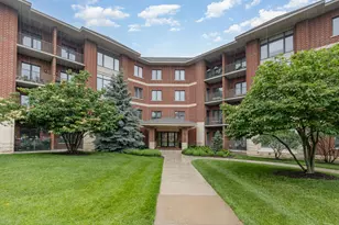 845 E 22nd St, Lombard, IL 60148 - Photo 1