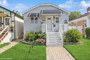 9532 Henrietta Ave, Brookfield, IL 60513 - Photo 1