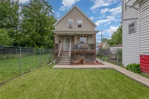 28 W 112th St, Chicago, IL 60628 - Photo 1