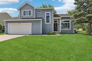 17889 W Elsbury St, Gurnee, IL 60031 - Photo 1