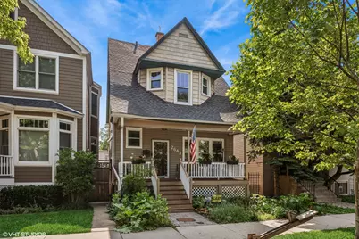 2643 N Drake Avenue, Chicago, IL 60647 - Photo 1