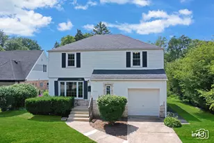 1526 S Vine Ave, Park Ridge, IL 60068 - Photo 1