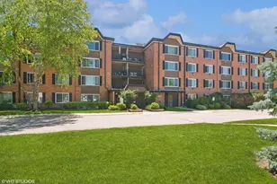 1127 S Old Wilke Rd, Arlington Heights, IL 60005 - Photo 1