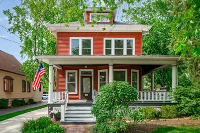 201 E Schiller Street, Elmhurst, IL 60126 - Photo 1