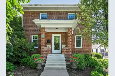 371 S Arlington Avenue, Elmhurst, IL 60126 - Photo 1