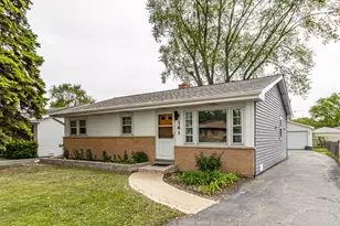 361 N Edgewood Ave, Wood Dale, IL 60191 - Photo 1