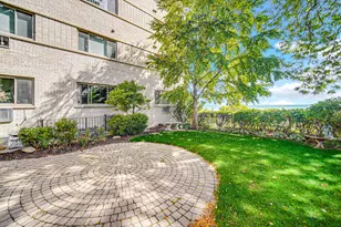 1050 W Columbia Ave, Chicago, IL 60626 - Photo 1