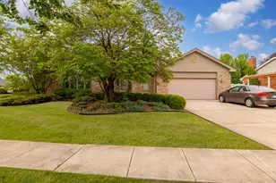 1405 Westminster Dr, Woodridge, IL 60517 - Photo 1