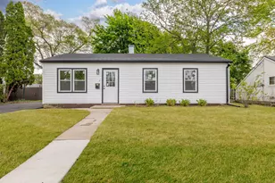 519 Everette Ave, Romeoville, IL 60446 - Photo 1