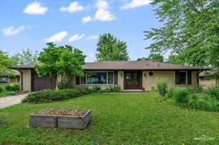 2290 Copley St, Aurora, IL 60506 - Photo 1