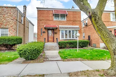 8619 S Jeffery Boulevard, Chicago, IL 60617 - Photo 1