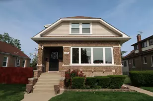 5125 N La Crosse Ave, Chicago, IL 60630 - Photo 1