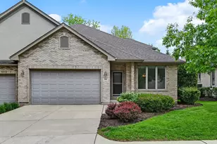 740 Fairmont Ct, Westmont, IL 60559 - Photo 1